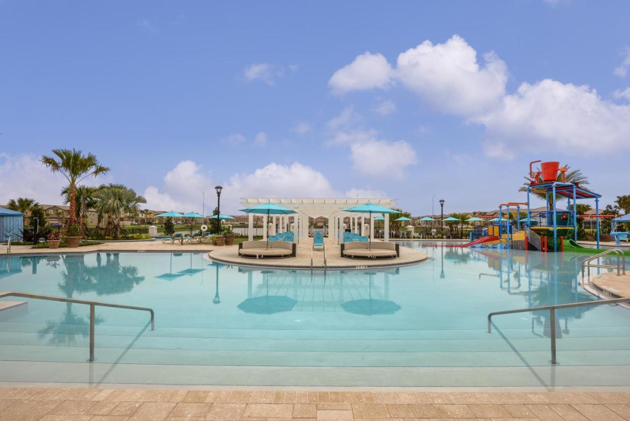 Pool Villa Wfree Waterpark Lazy River Game Room キシミー エクステリア 写真